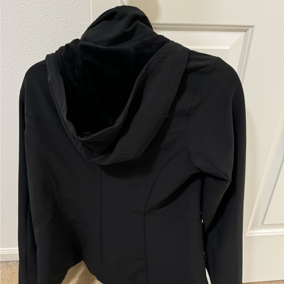 Women’s Shelbe Raschel Hoodie Jacket - Picture 2 of 5